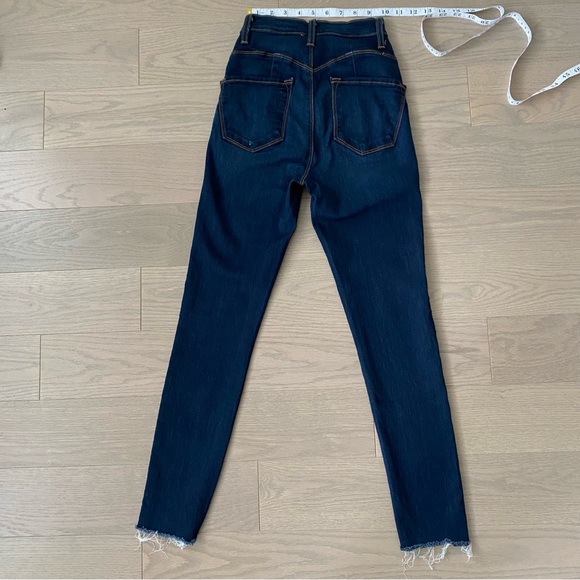 Super High Waist Jeans - Dark Wash - Picture 5 of 12